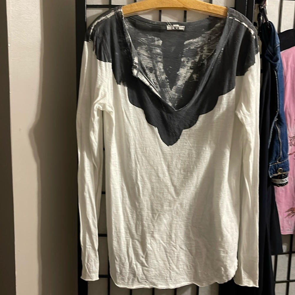 LNA cotton long sleeve top